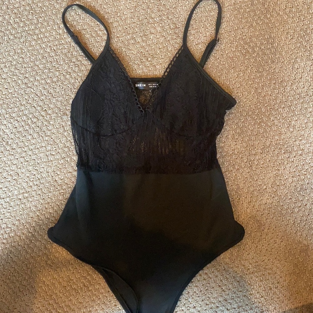 Black shein body suit